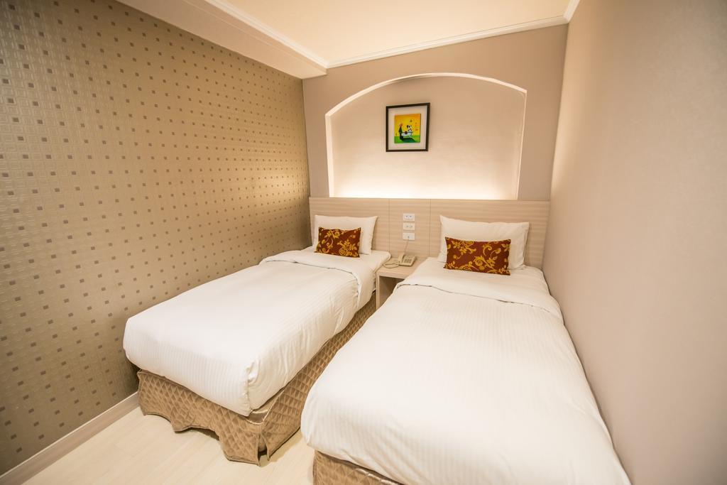 Golden Stone Hotel Гаосюн Екстер'єр фото